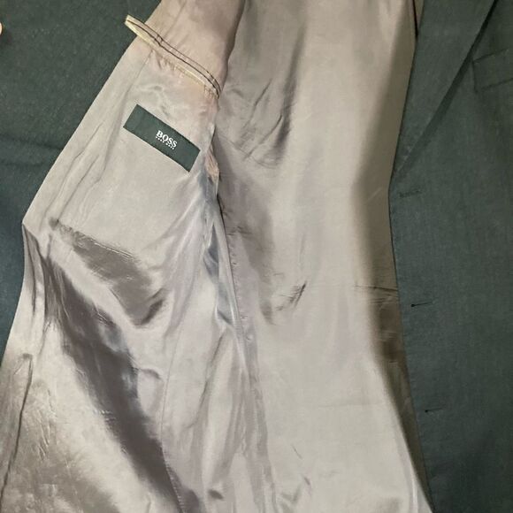 Hugo Boss Men's | Angelico Lucca | Single Breasted | 100% Wool | Suit Set | 44L - Picture 9 of 12